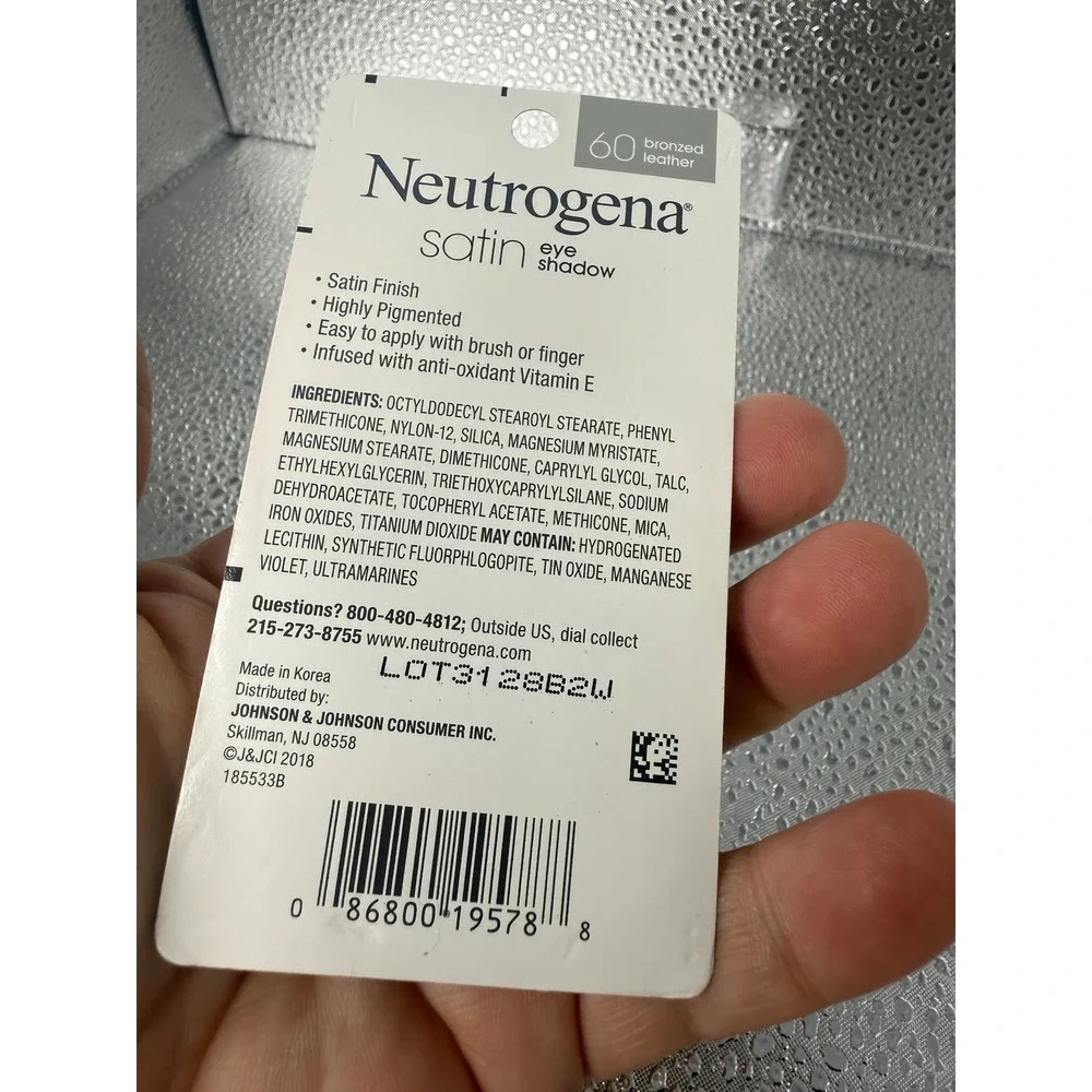 Neutrogena‎ Eye Shadow Satin Bronzed Leather #60 New & Sealed